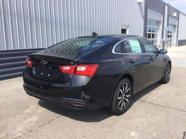 2017 Chevrolet Malibu LT 4dr Sedan